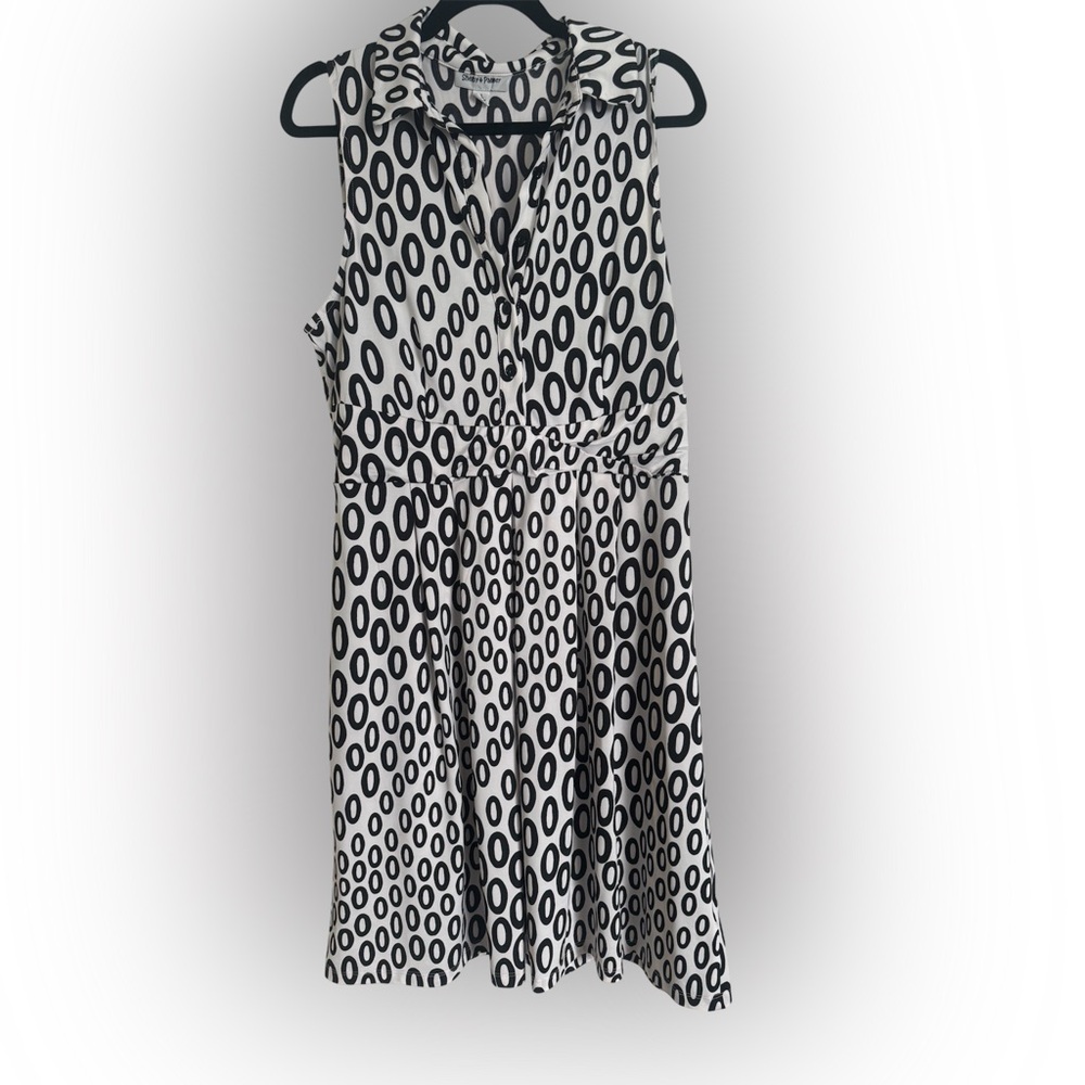 Shelby & Palmer Monochrome Oval Pattern Midi Dress